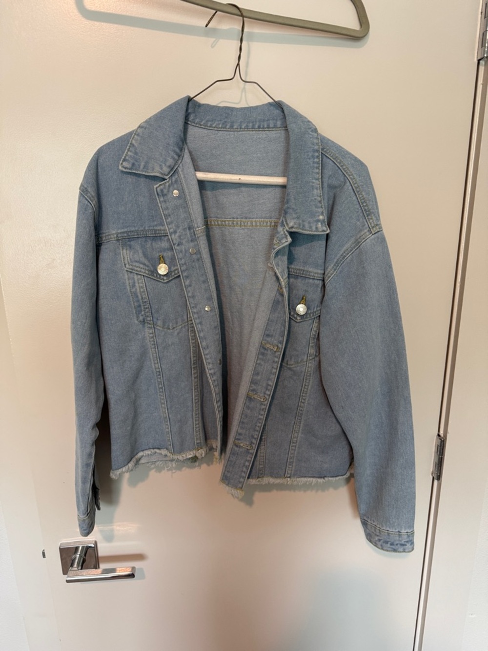 Women's Light Blue Denim Jacket with Raw Hem - Casual Jean Coat